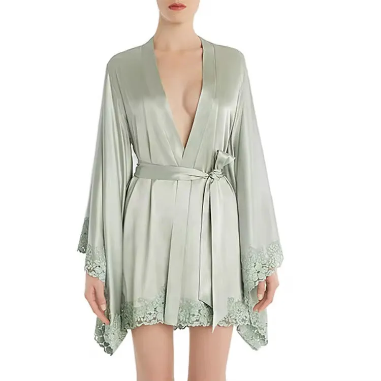 روب نوم فخم ب الدانتيل  Luxurious lace nightgown