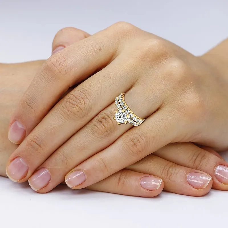 3.20-5.70 CT Round Cut Lab Grown Diamonds - Bridal Set