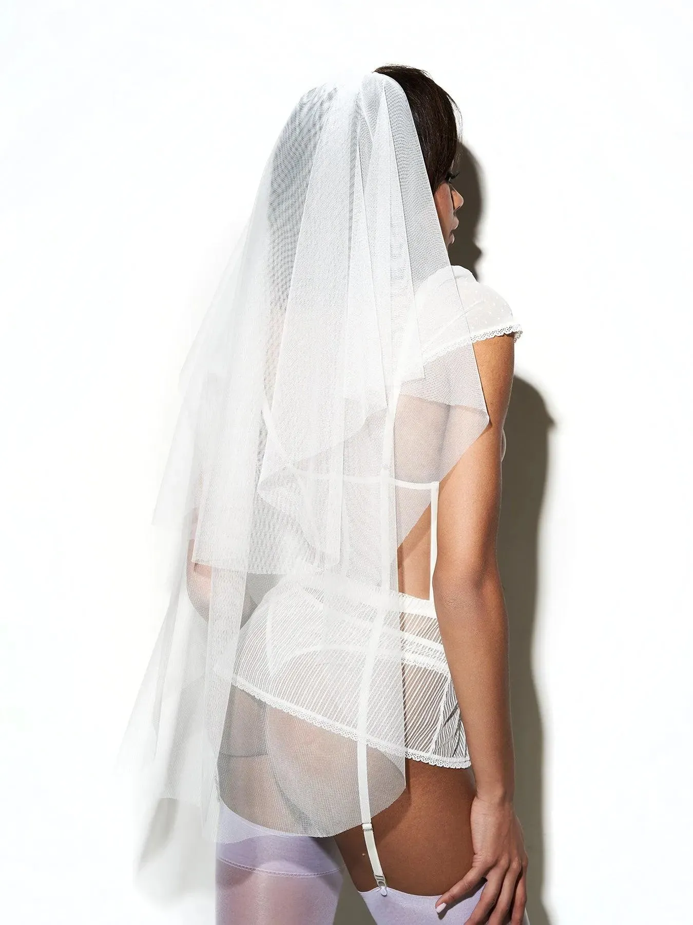 BRIDAL VEIL