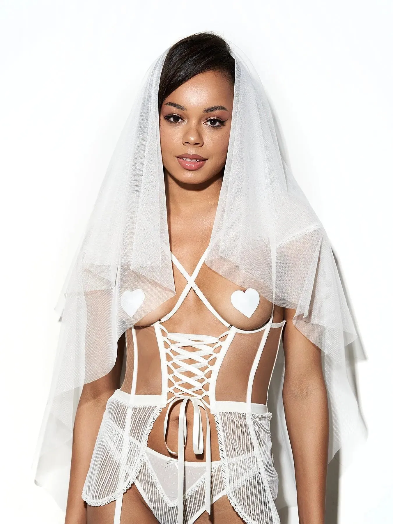 BRIDAL VEIL