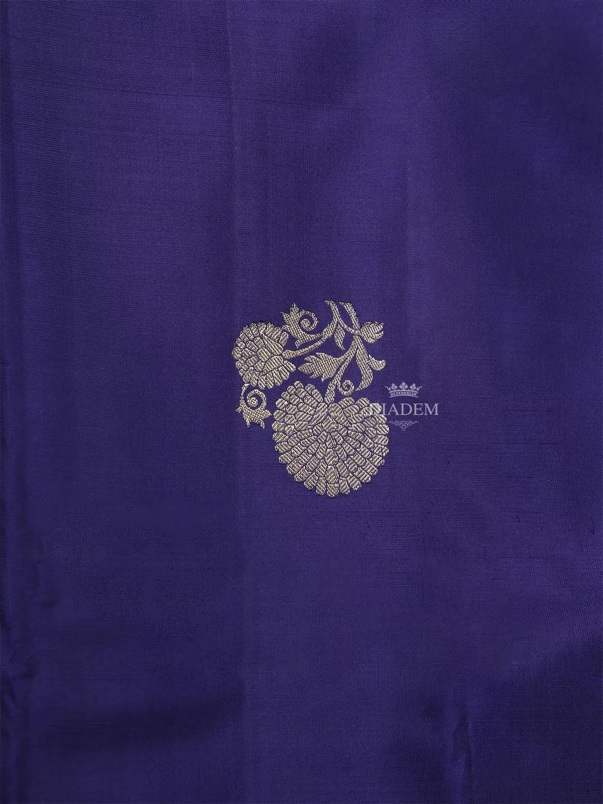 Dark Blue Pure Kanchipuram Bridal Silk Saree with Tree Motif on the Body with Zari Border