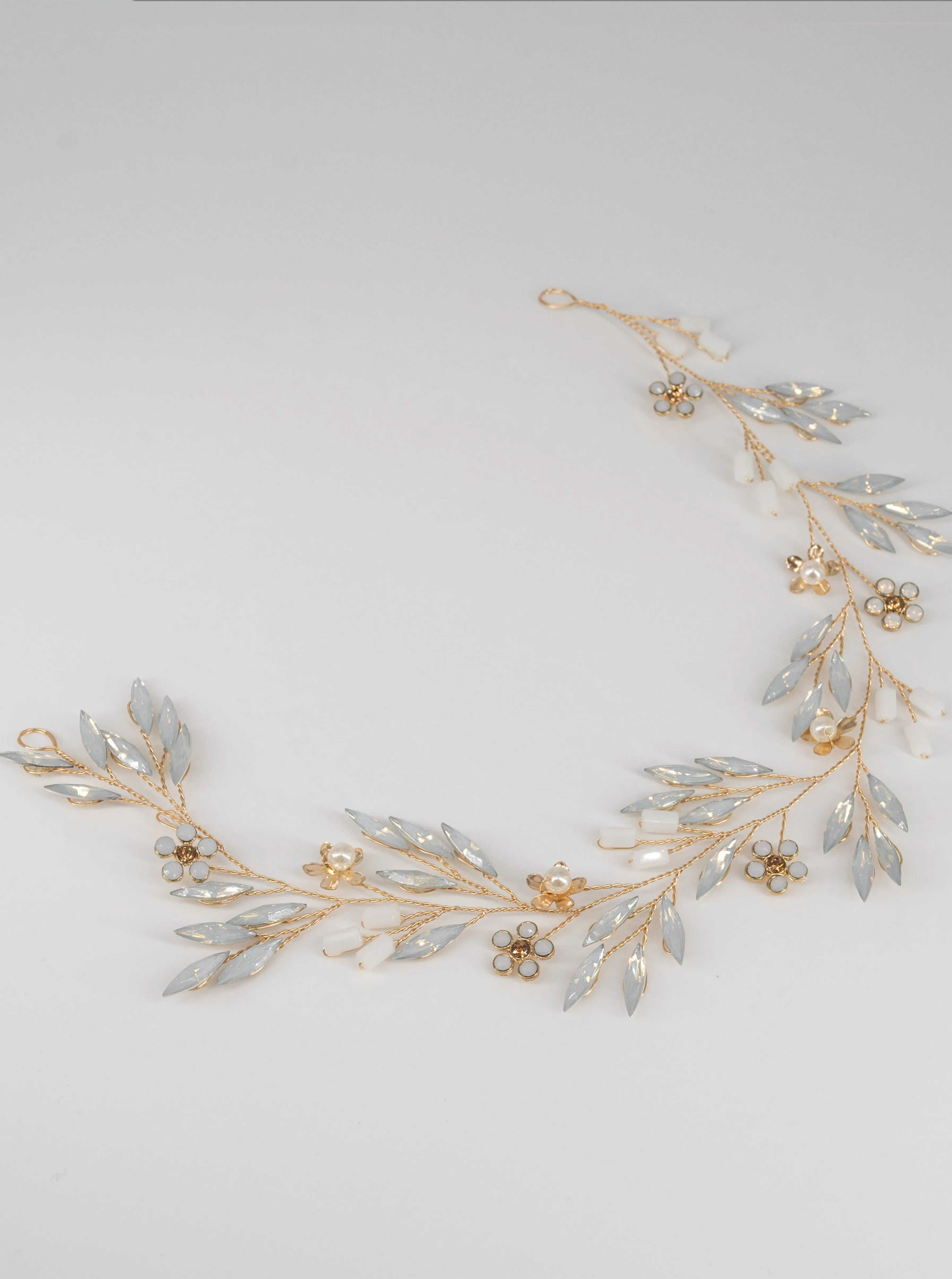 Hazel Crystal Hair Vine