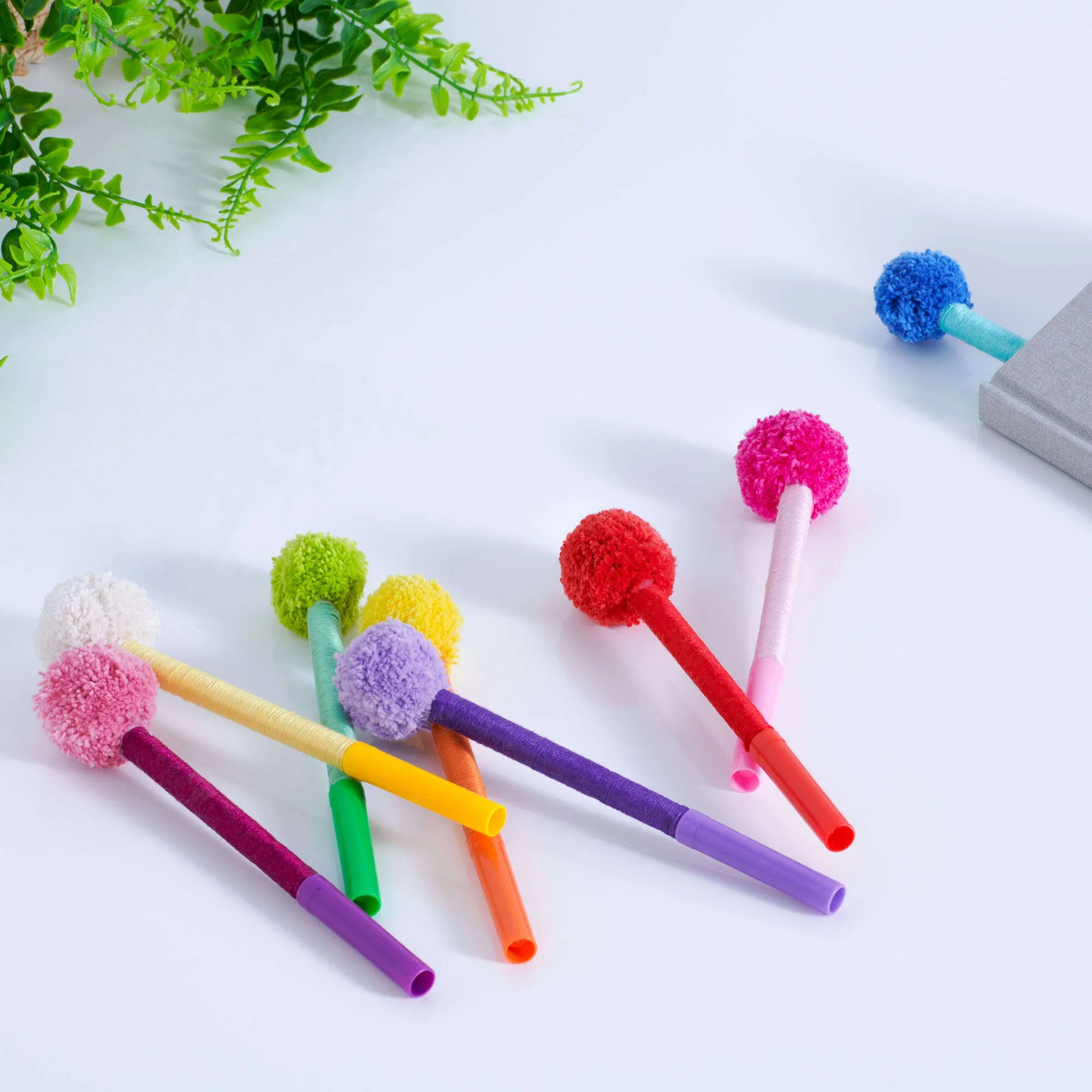 Lily Festive Fun Markers Craft