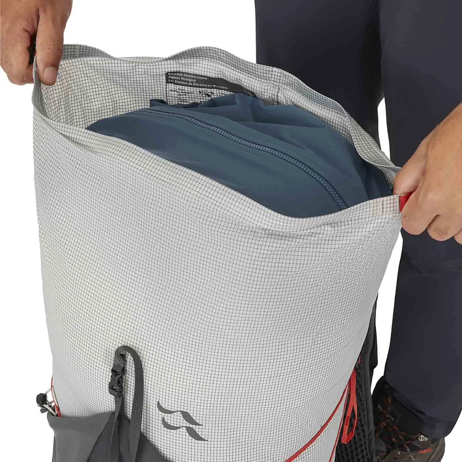 Muon 40 - Ultralight Hiking Pack