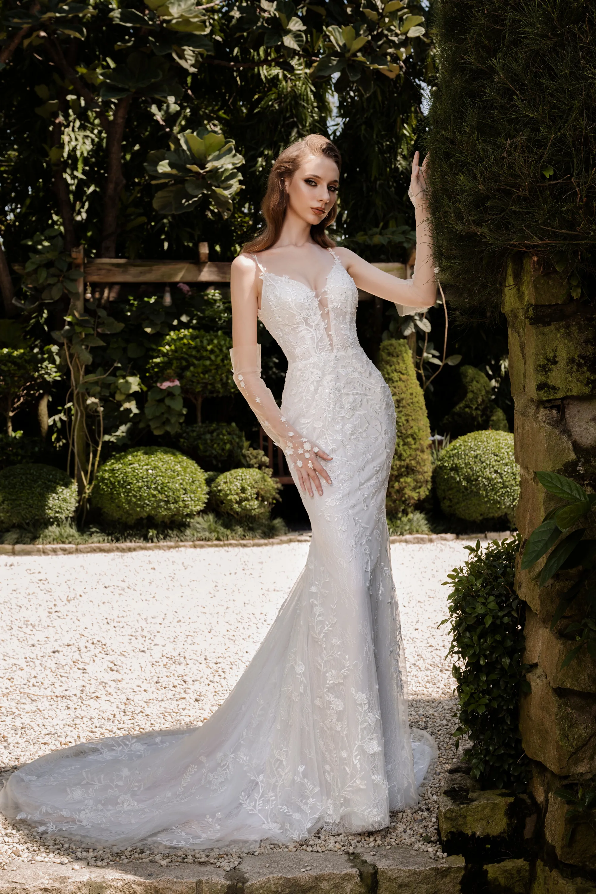 Soft Tulle Detachable Bridal Gloves (#EULALIE)