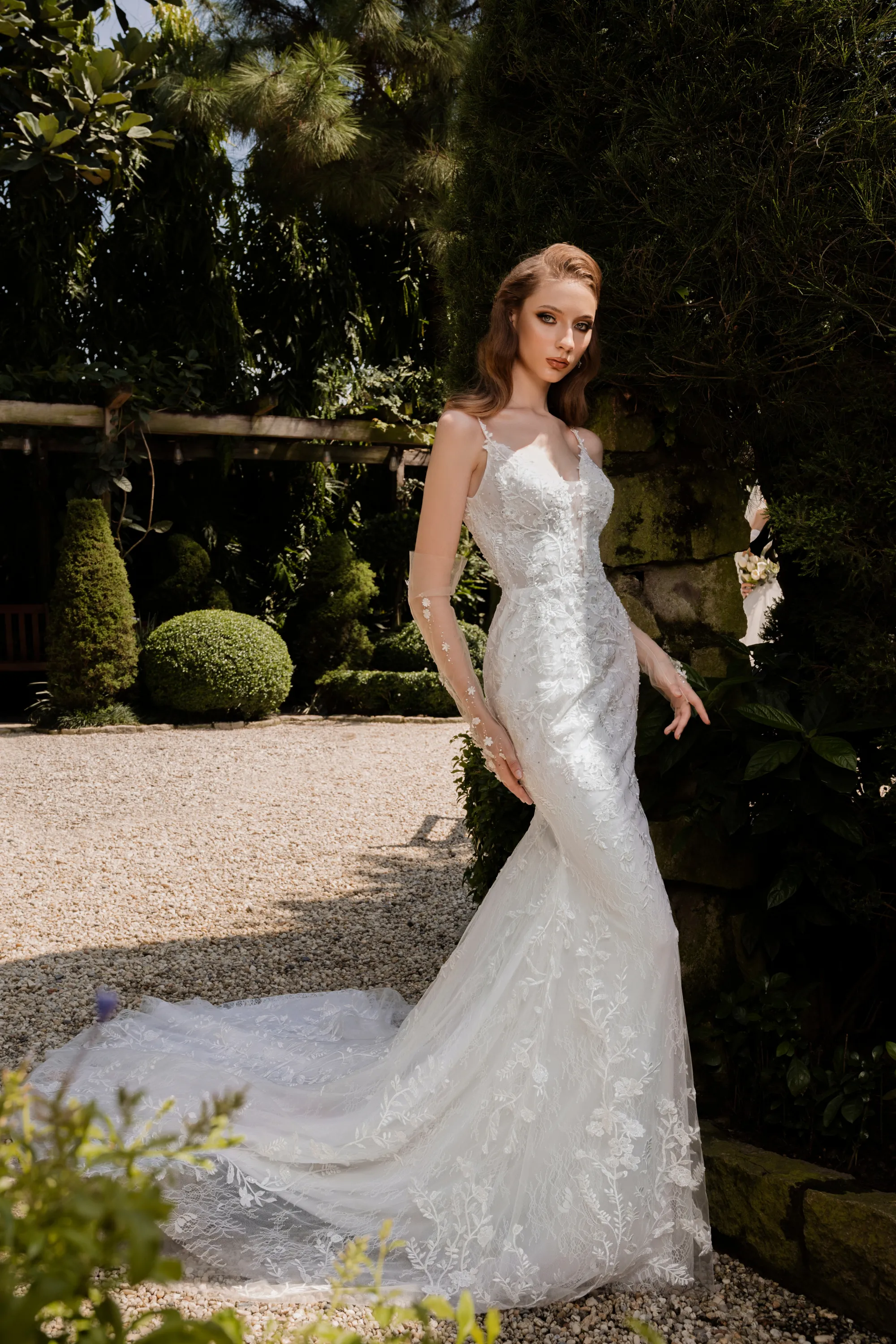 Soft Tulle Detachable Bridal Gloves (#EULALIE)
