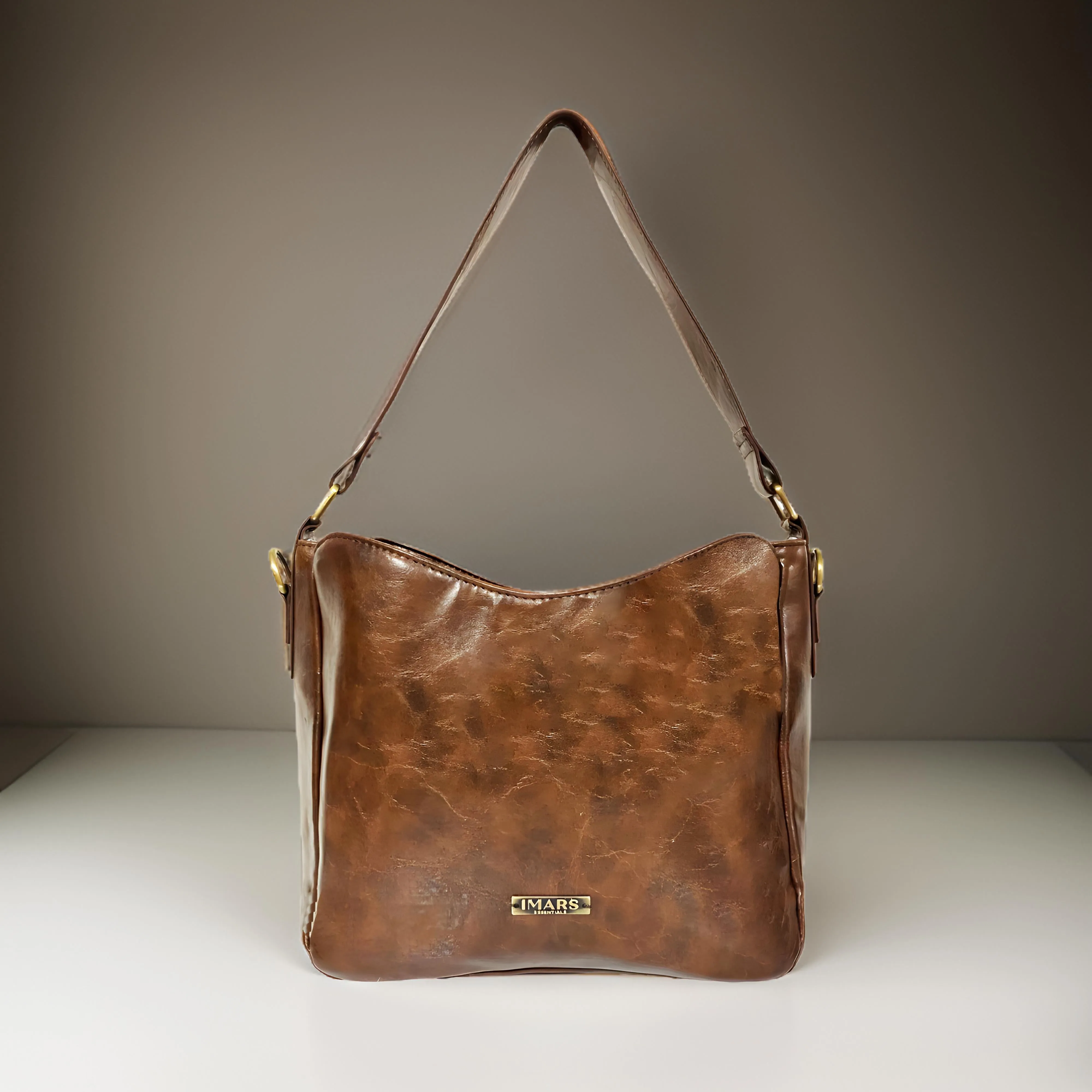 Sustainable Black Shoulder Bags for the Modern Woman