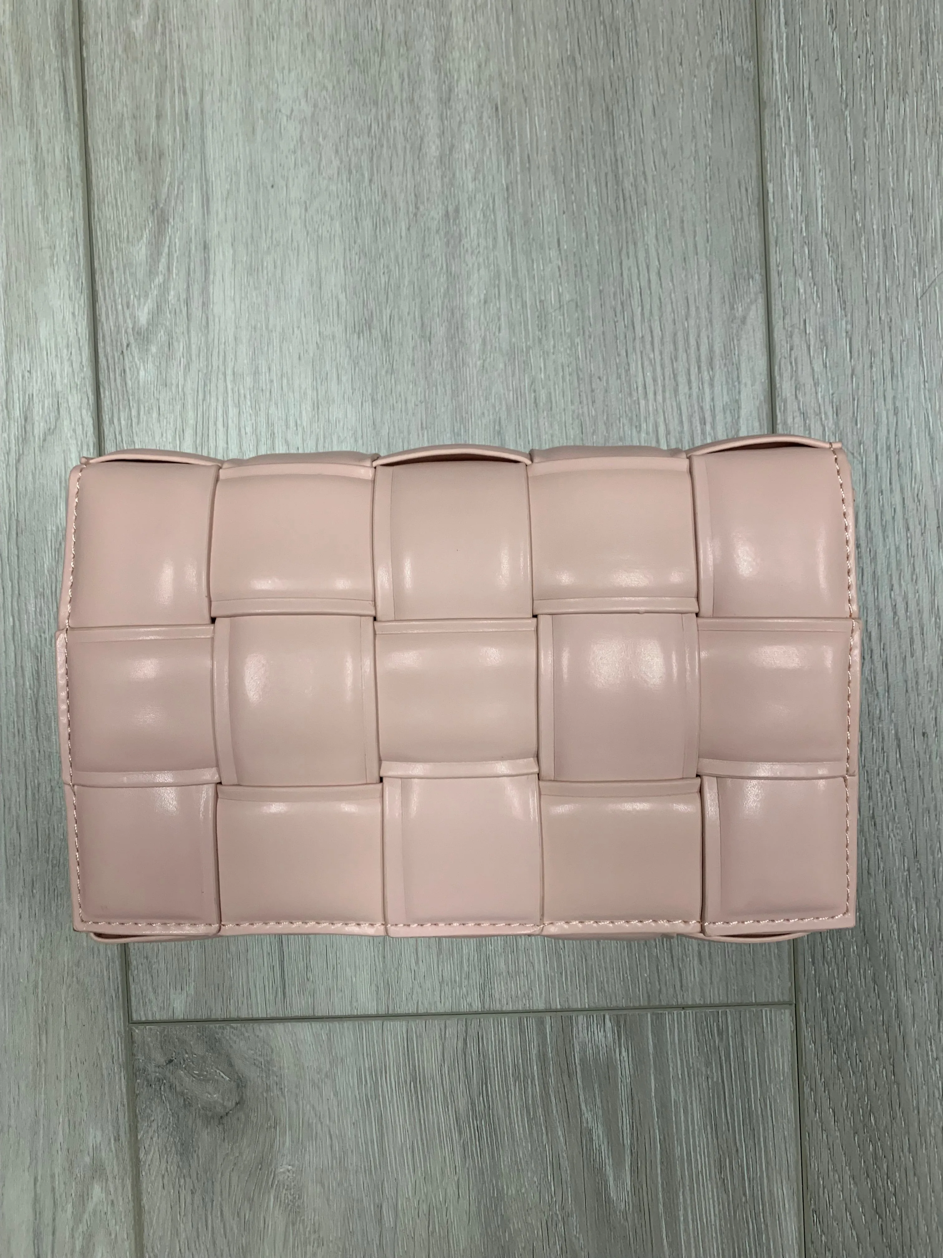 WOVEN PUFFY BAG